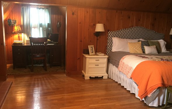 Master-Bedroom-w.-Office-Nook-(b) | Real estate services in Lamesa