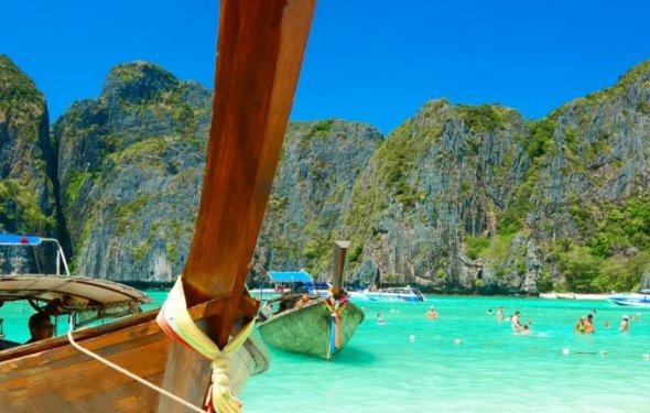 Phuket Travel Guide - Phuket Destinations & Holiday Tips