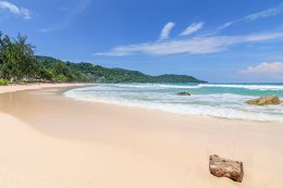 Kata Noi Beach