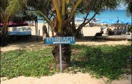 This way to the beach (at Karon Beach, Phuket)